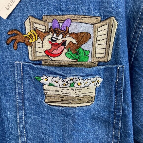 Womens Warner Brothers TAZ Denim Shirt M The Honeymoon Is Over NWT - Picture 7 of 10
